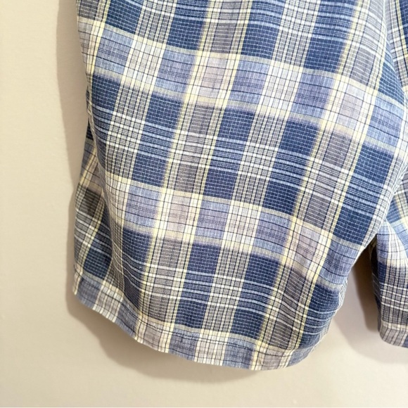 Vintage Tommy Bahama Blue Plaid Flat Front Shorts 75% Linen 25% Silk - Picture 12 of 15
